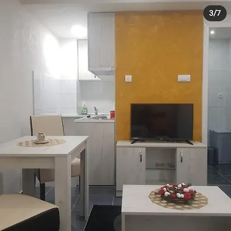 Apartmani Loznica Exterior photo
